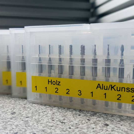 Outillage - Fraiseuse CNC numérique - Jeu de fraises 10 pièces (queue 3,175mm) - CNC - STEP - KALLISTO