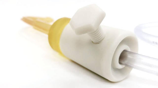 Matériau (imprimante 3D Figure 4) : MED-WHT 10